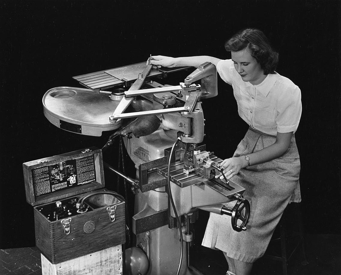 The Pantograph engraver